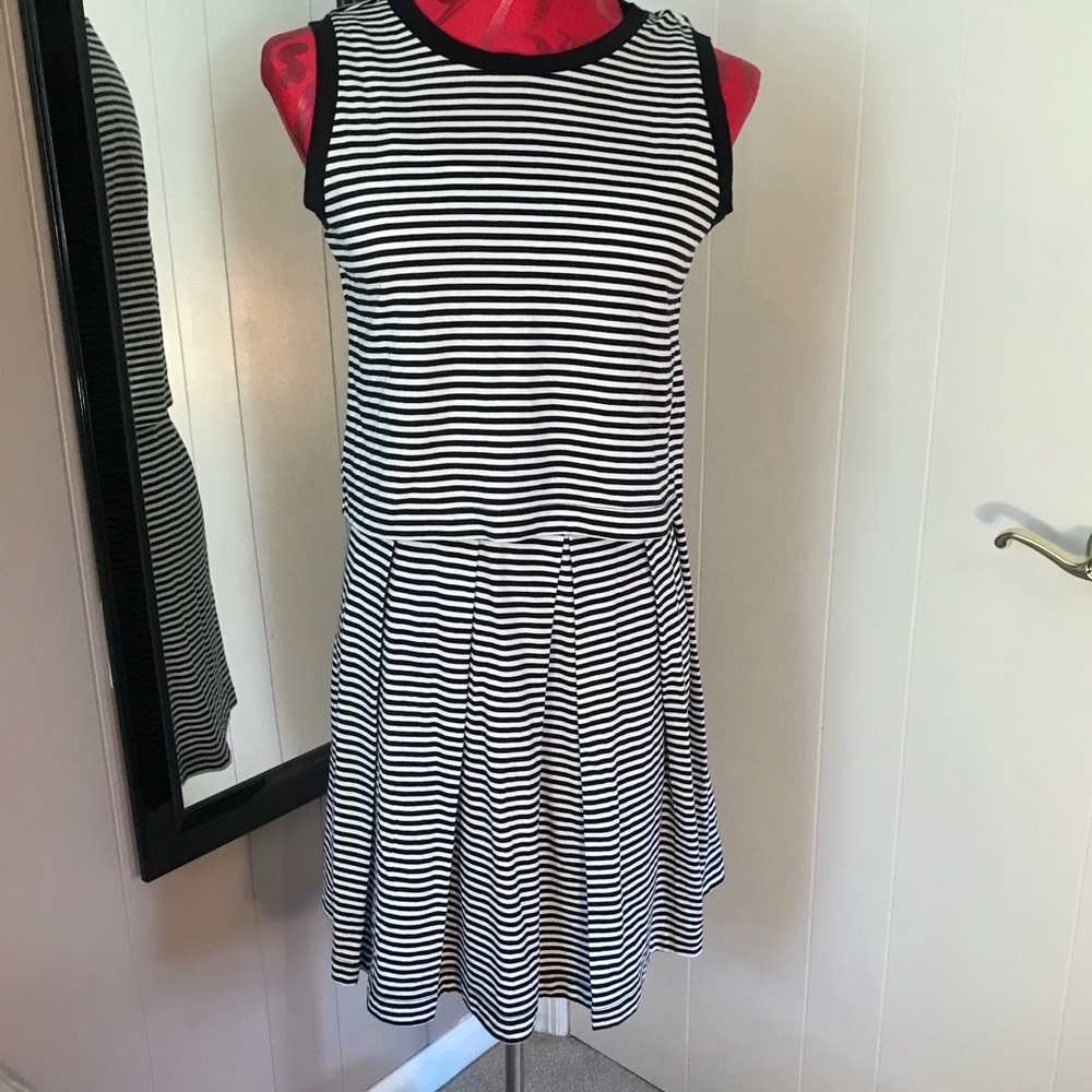 GAP 2-Piece Striped Navy/White Dress